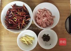 干煸肉丝的做法图解1