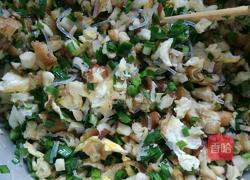 韭菜鸡蛋香菇素包子的做法图解2