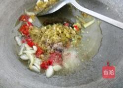 剁椒鱼块的做法图解6