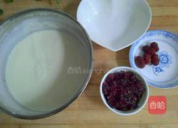 桑葚果酱酸奶的做法图解2