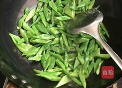 豆角炒肉的做法图解8