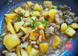 土豆焖牛肉的做法图解11
