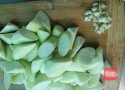 鸡蛋炒丝瓜的做法图解2