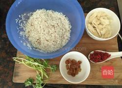 老鸽子桂圆滋补新米粥的做法图解3