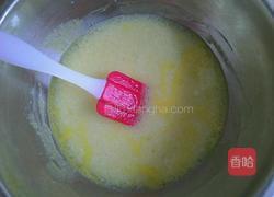 蔓越莓果酱蛋糕卷的做法图解4