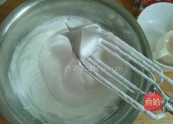 蔓越莓果酱蛋糕卷的做法图解10
