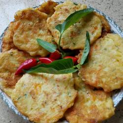 香煎土豆三蔬饼的做法[图]
