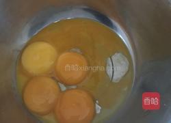 牛奶蛋糕的做法图解1