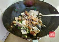 咸鱼炒茄子的做法图解4