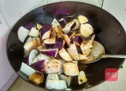 咸鱼炒茄子的做法图解6