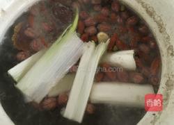 冬瓜绿豆排骨汤的做法图解5