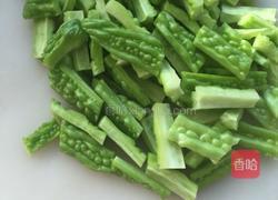 酱炒苦瓜的做法图解3