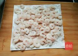 滑蛋虾仁的做法图解4
