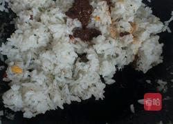 方便面味炒米饭的做法图解5