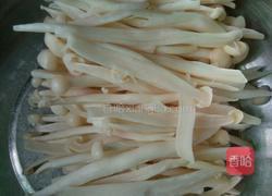 海鲜菇炒火腿的做法图解1