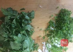 油泼菠菜面的做法图解3