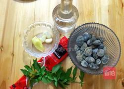 蛤蜊罗勒意面的做法图解1