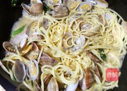 蛤蜊罗勒意面的做法图解10