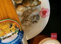 海鲜意面的做法图解1