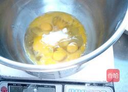 烤蛋糕的做法图解2