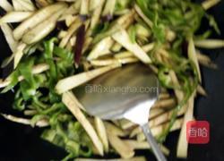 青椒炒茄子的做法图解4