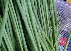 葱肉饺子的做法图解2