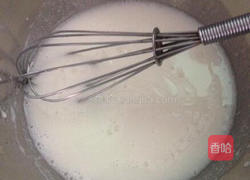 蔓越莓戚风蛋糕的做法图解1