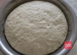 发面红薯叶窝窝头的做法图解2