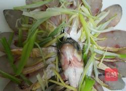 清蒸孔雀开屏鱼的做法图解4