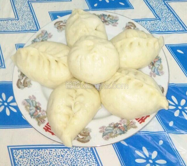 装入盘中即可食用。