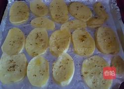 香烤土豆片的做法图解2