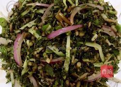 凉拌苦菜的做法图解3