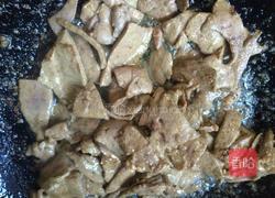 青椒炒猪肝的做法图解7