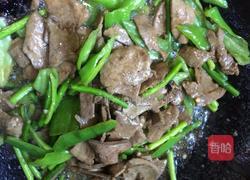 青椒炒猪肝的做法图解9
