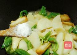 肥肉爆炒青椒酸笋的做法图解7