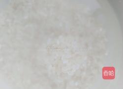 妈妈海鲜粥的做法图解1