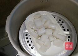 酱拌猪肠粉的做法图解1