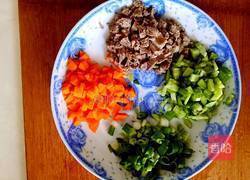 太阳花牛肉炒饭的做法图解2