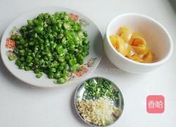 尖椒皮蛋的做法图解2