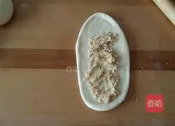 Illustration of how to make borscht bread 8