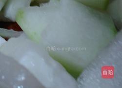 猪肉粉条炖冬瓜的做法图解2