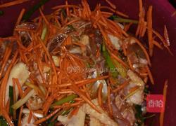 胡萝卜青椒炒鸭肉的做法图解10