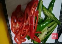 双椒蒜苔炒猪舌的做法图解3