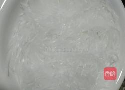 蒜蓉蚝油扇贝肉蒸粉丝的做法图解2