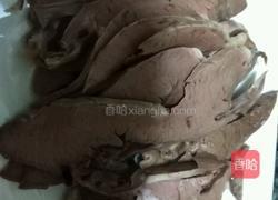 双椒蒜苔炒猪心的做法图解1