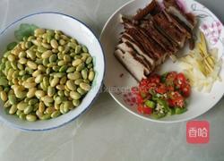 走油肉炒黄豆的做法图解1