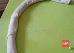 Illustration of how to make hand-shredded pancakes 3