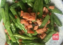 烤肠炒四季豆的做法图解7