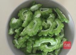 苦瓜鸡蛋的做法图解3