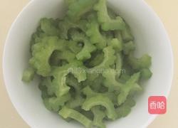 苦瓜鸡蛋的做法图解4